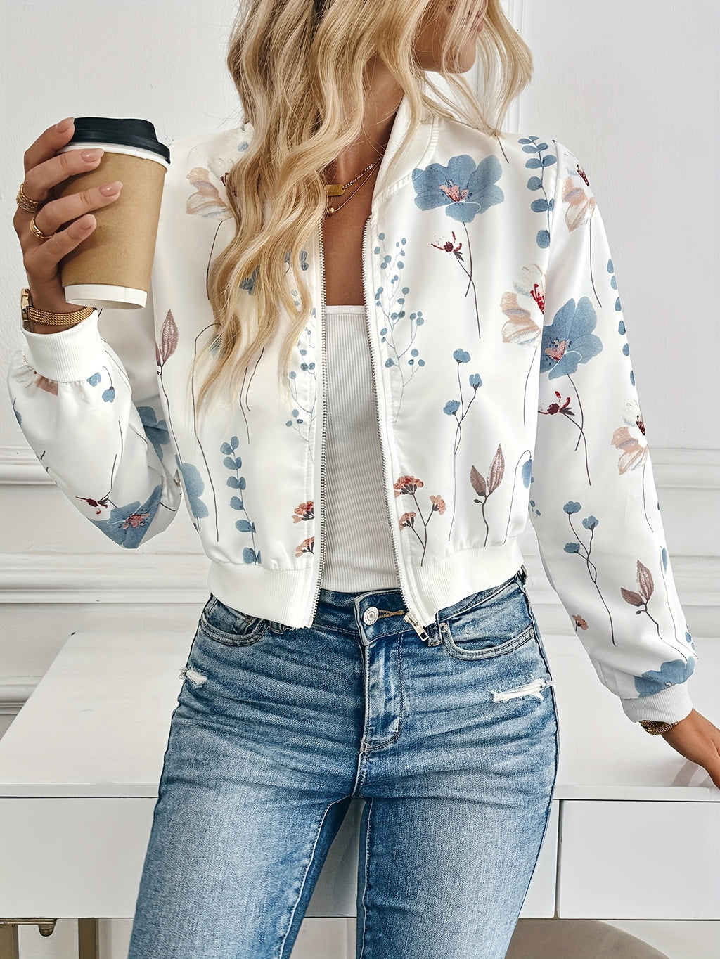 Jaqueta Florencia – Estampa Floral Elegante com Gola Cardigan e Zíper