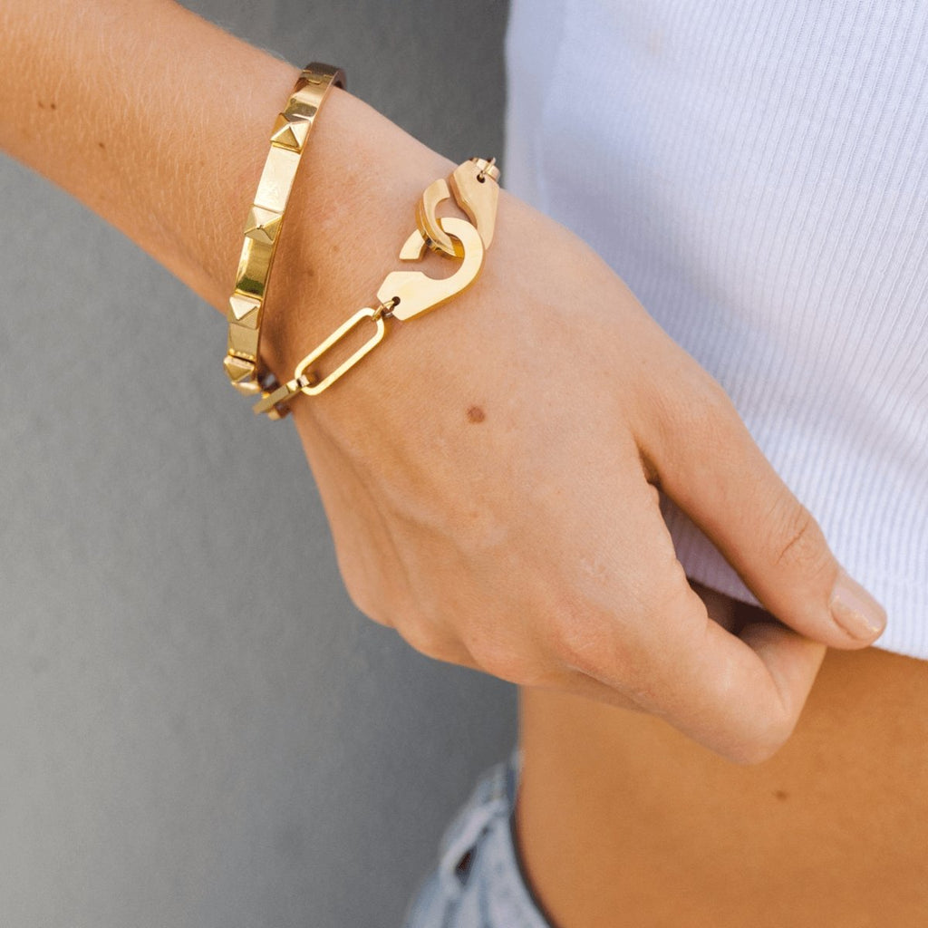 Bracelete Tachas Banhado em Ouro 18K