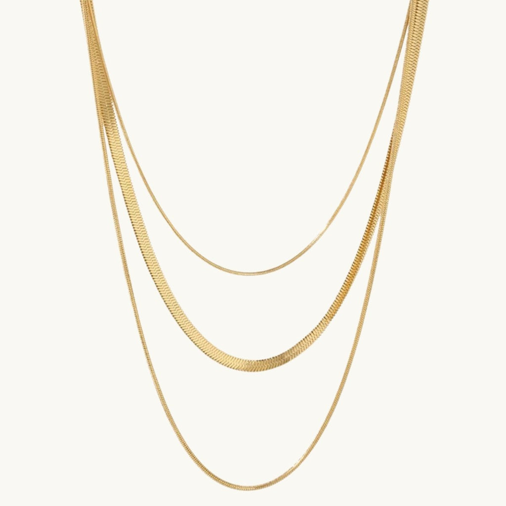 Colar Selene Trio Camadas Malha Banhado em Ouro 18K
