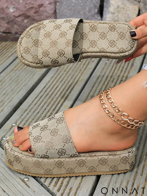 Sandália Plataforma Confort Luxe Sandálias