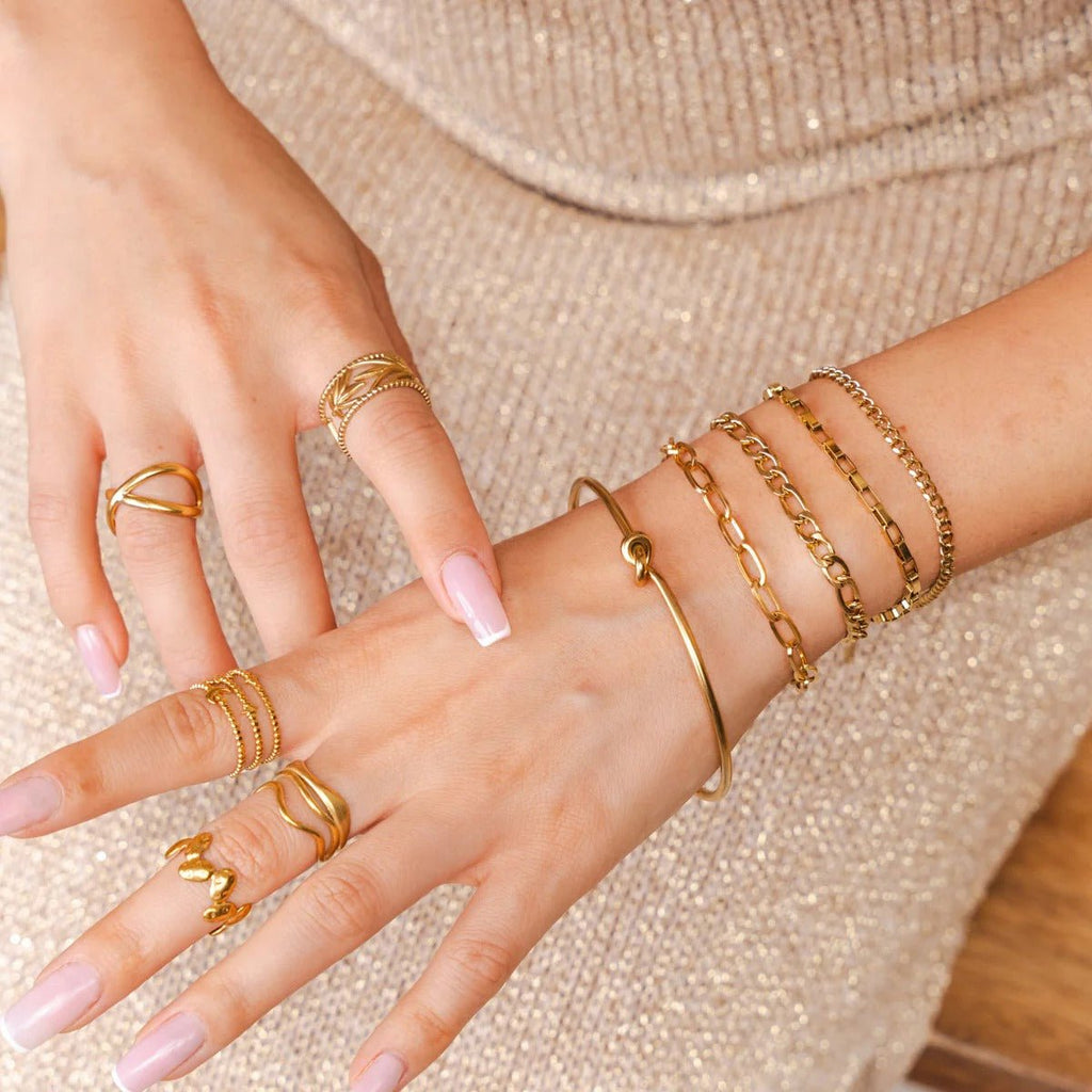 Kit Riviera Pulseiras Elegance & Bracelete Nó Banhado em Ouro 18K