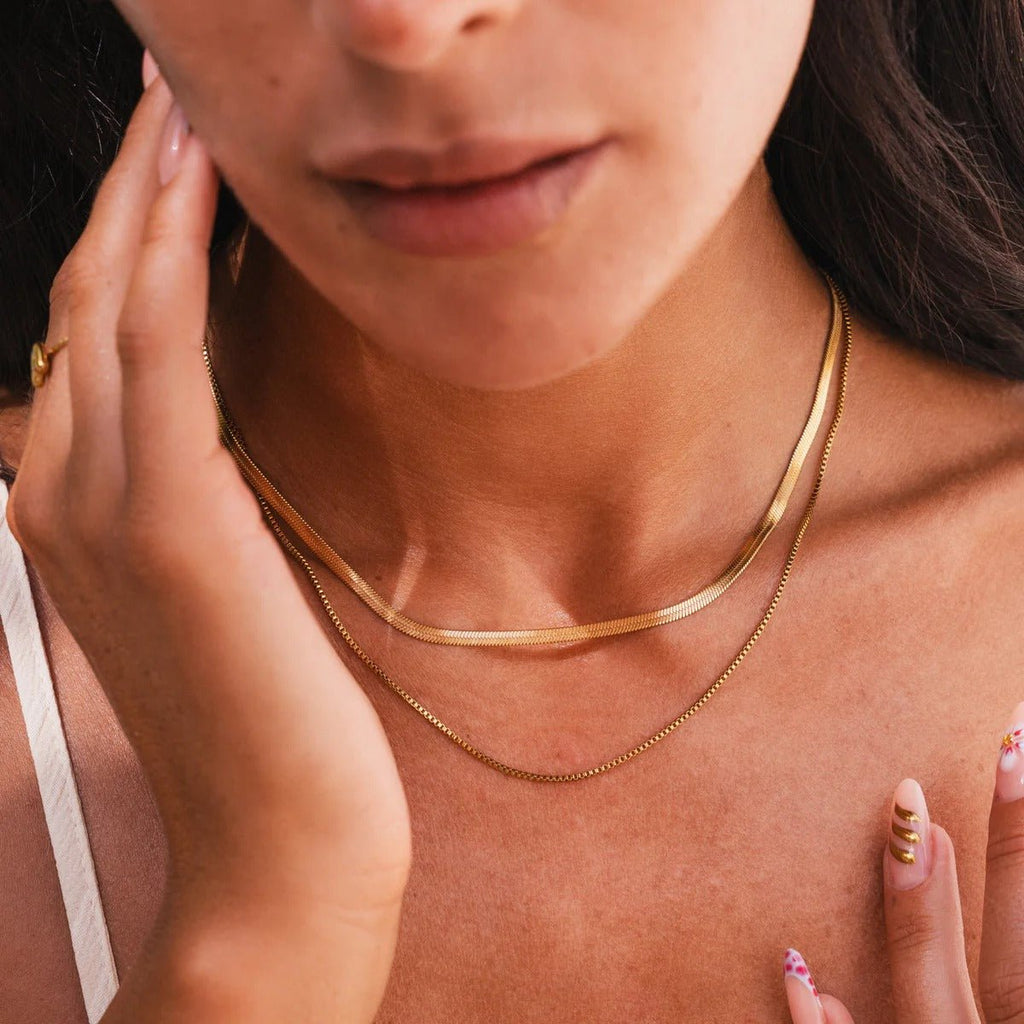 Mix de Colares Essentials Banhado em Ouro 18K