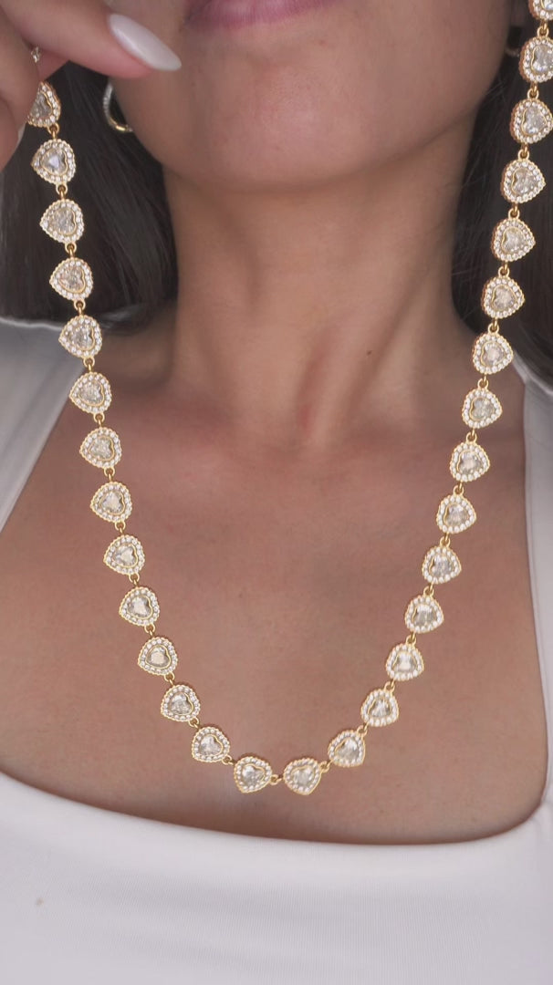 Colar Ariana Corações com Zircônias Banhado em Ouro 18K