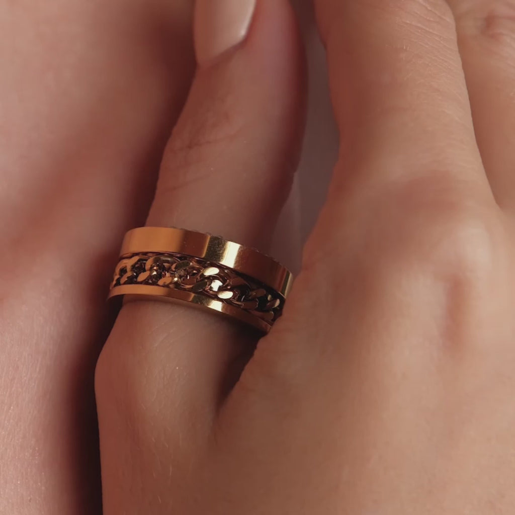 Anel Ellus Zircônia Banhado em Ouro 18K