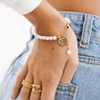 Pulseira Maldivas de Pérolas Charm Banhada em Ouro 18K
