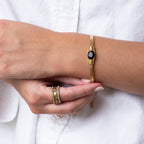 Pulseira Mykonos Malha Pedra Ônix Banhado em Ouro 18K