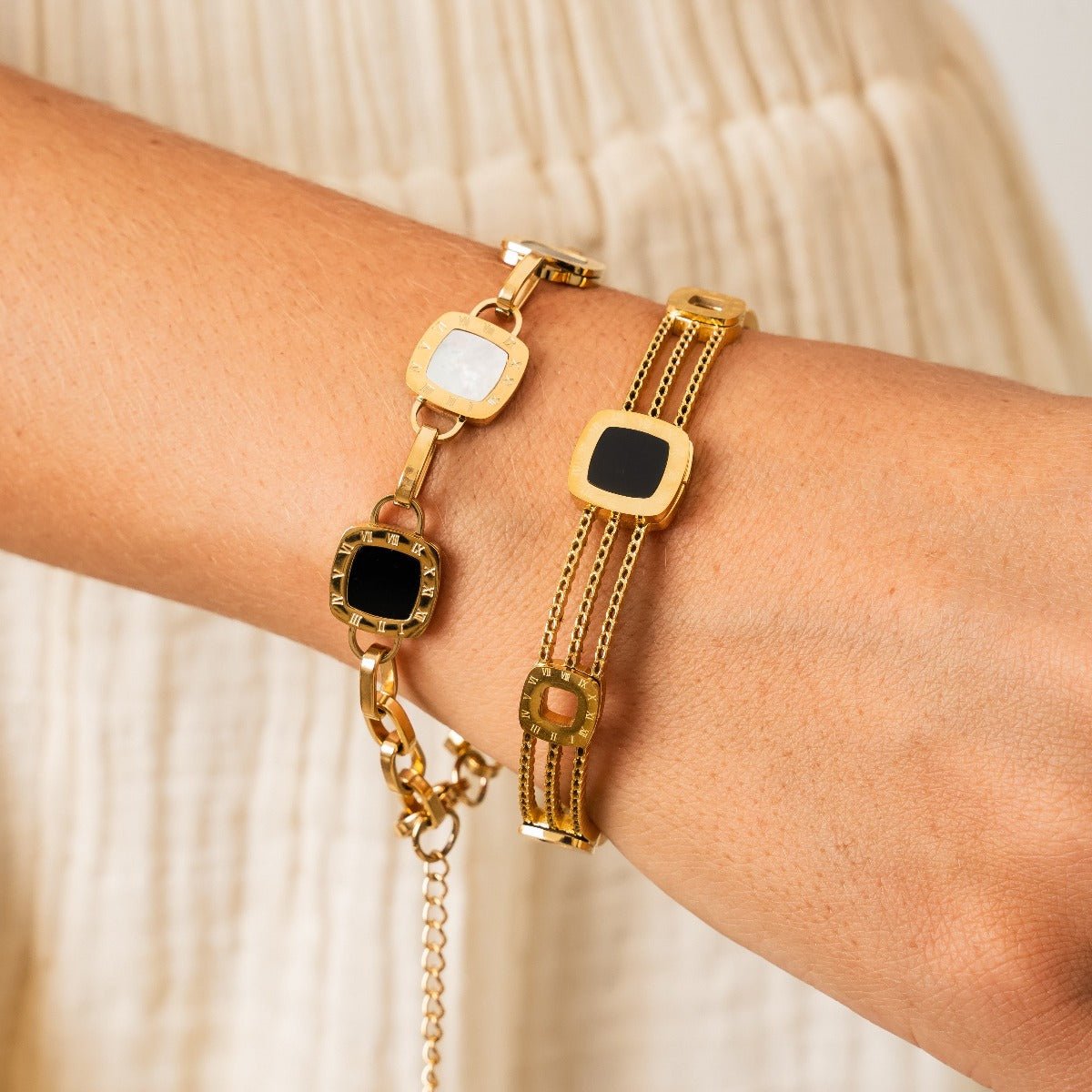 Pulseira Genebra Quadrada Banhado em Ouro 18k