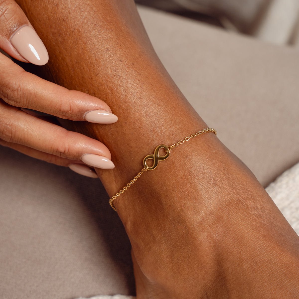 Tornozeleira Noronha Infinito Banhado em Ouro 18K