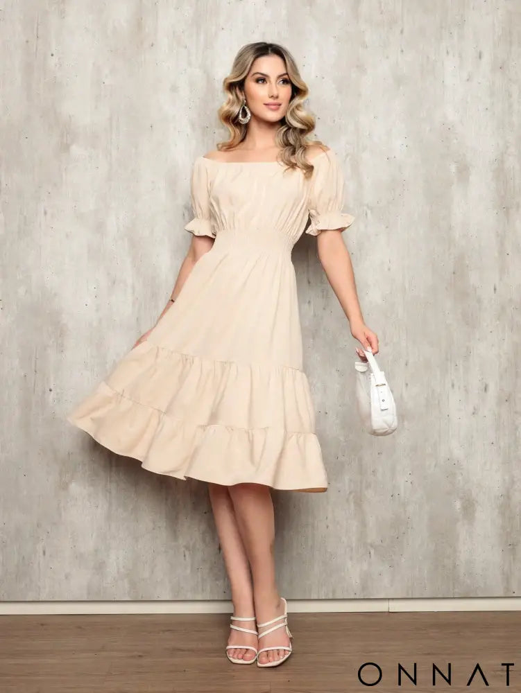 Vestido Midi Curto Larissa