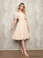 Vestido Midi Curto Larissa