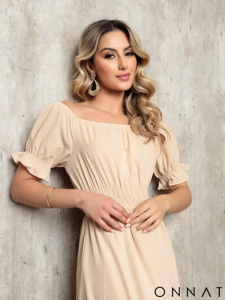 Vestido Midi Curto Larissa